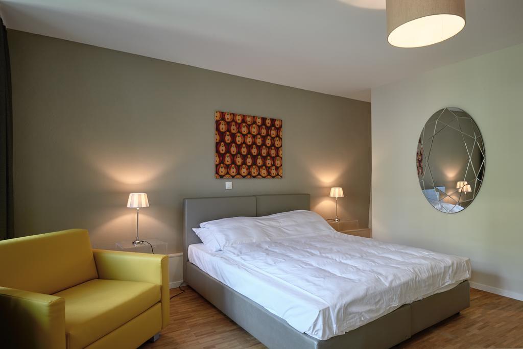 Hotel Hine Adon Фрібур Екстер'єр фото