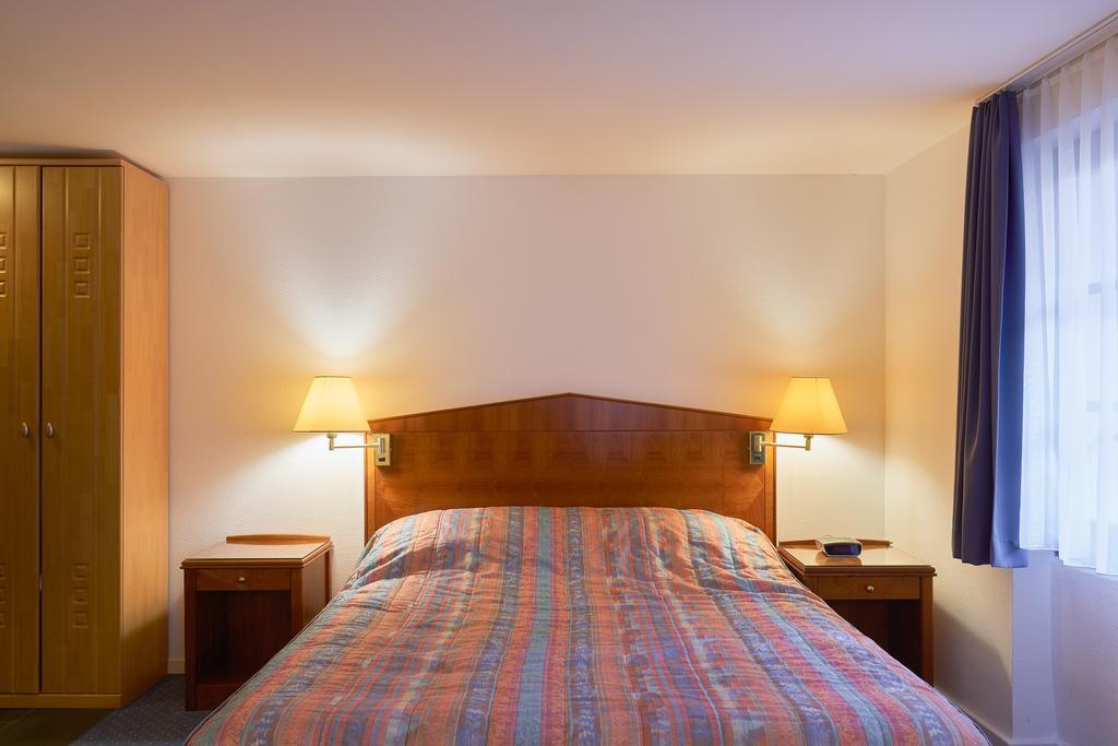 Hotel Hine Adon Фрібур Екстер'єр фото