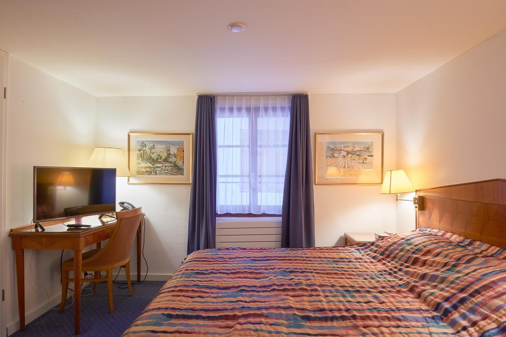 Hotel Hine Adon Фрібур Екстер'єр фото