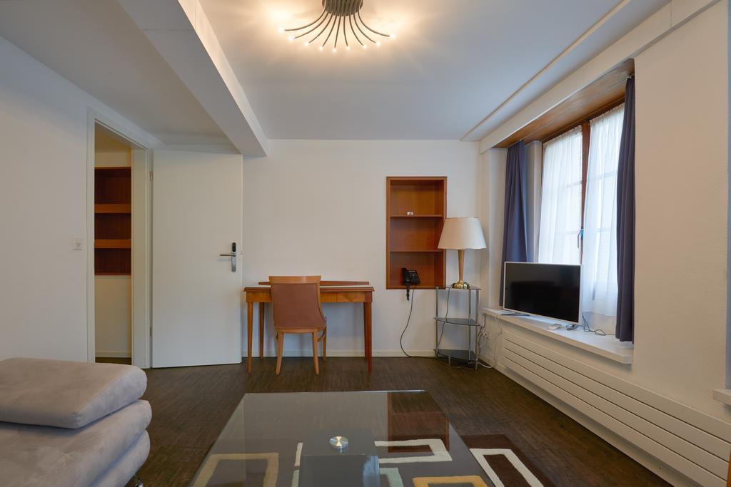 Hotel Hine Adon Фрібур Екстер'єр фото